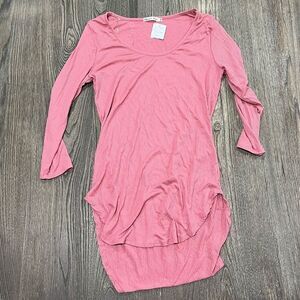 NWT Heart And Hips Long Sleeve Tunic Top Scoop Neck High-Low Hem Mauve Medium